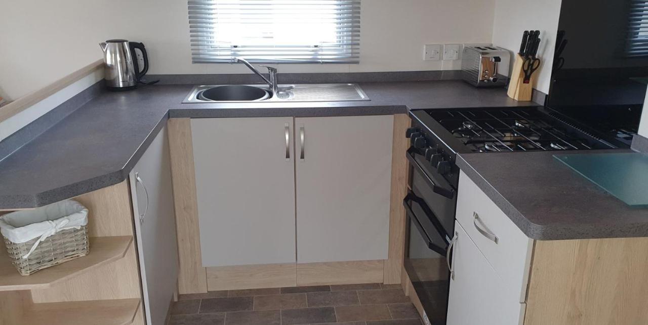 Ksr Hot Tub Holiday Home At Tattershall Lakes Eksteriør bilde